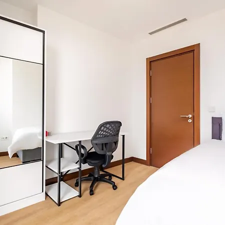 Charming Flat With View In Atasehir *